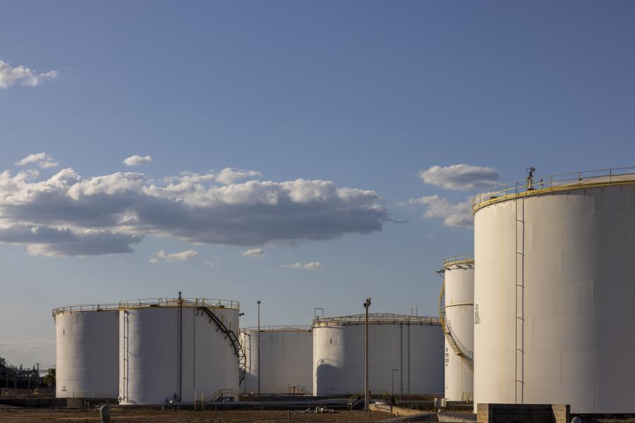 Gladstone tanks