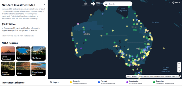 Mao of Australia lit up with dots indicating renewable energy projects